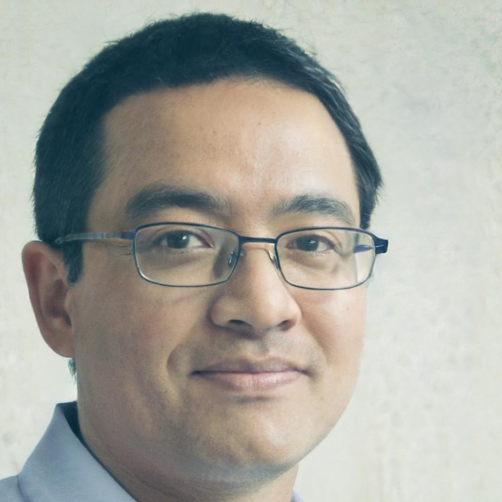 Portrait von Daithi MacGabhann